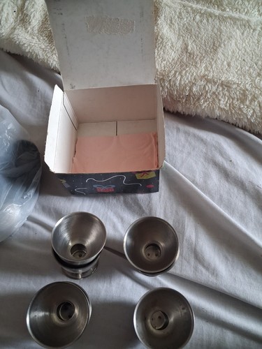 Silver plated egg cups - ,