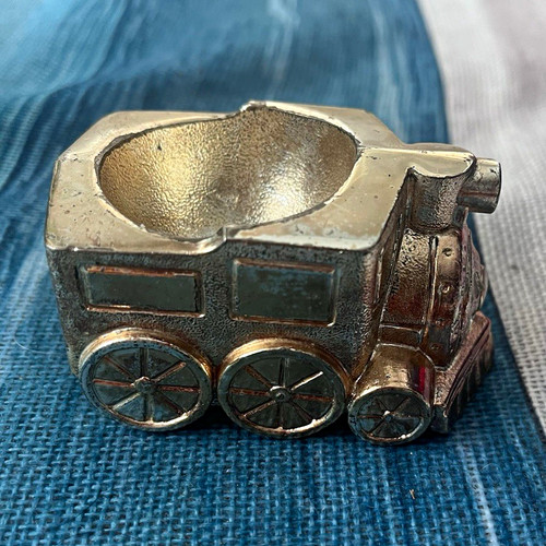 Vintage metal steam - metal, locomotive