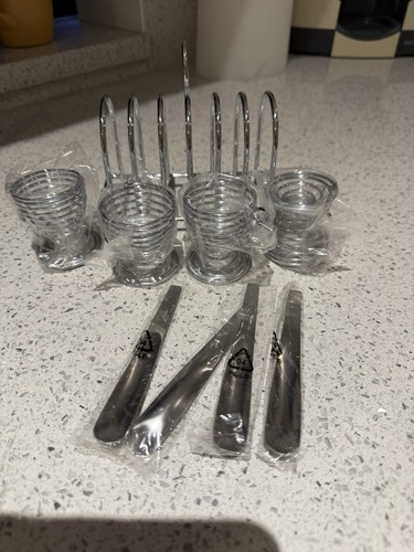 Damart egg cups and toast - damart,