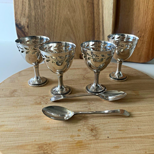 Polished silver metal egg - silver,