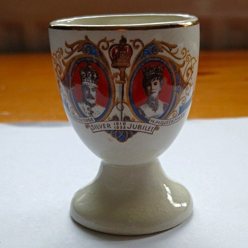 Glazed ceramic royal - glazed,